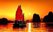 越南 世界七大奇景【下龍灣】小巴黎越式風情 和諧號5天之旅