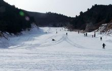 元宝山滑雪场景点