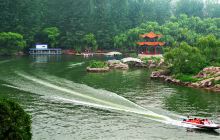 万泉湖