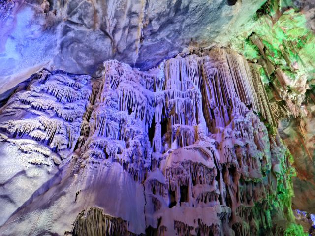 巴马水晶宫景区旅游攻略 之景点8(8/共17页)