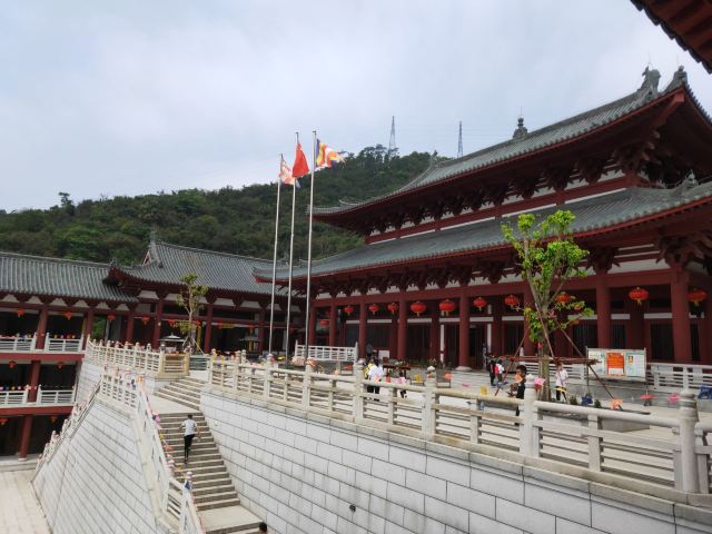 东莞莲花山景区旅游攻略 之景点1(1/共9页)