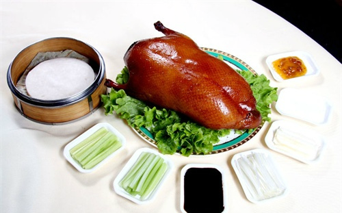 北京烤鸭居然发源于南京,到底哪个才是最好吃的烤鸭?