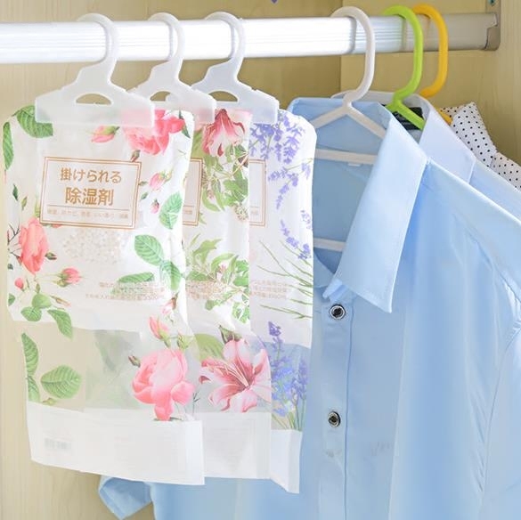 日本可挂式除湿袋室内防潮剂衣柜防霉吸湿袋家用除潮袋装干燥剂