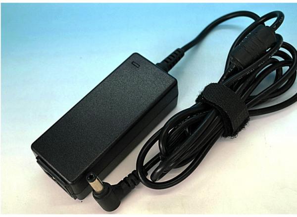 厂家直销 原装联想电源适配器 笔记本充电器 20v 4.5a