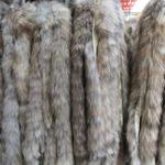 请注意:本图片来自南宫市立图毛皮制品厂提供的多种高品质的皮草制品