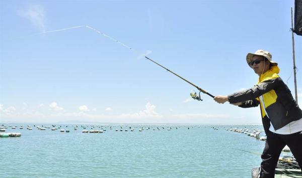 fishing rod 鱼竿的种类 根据搭配使用的鱼线轮(reel)来分类(不同类